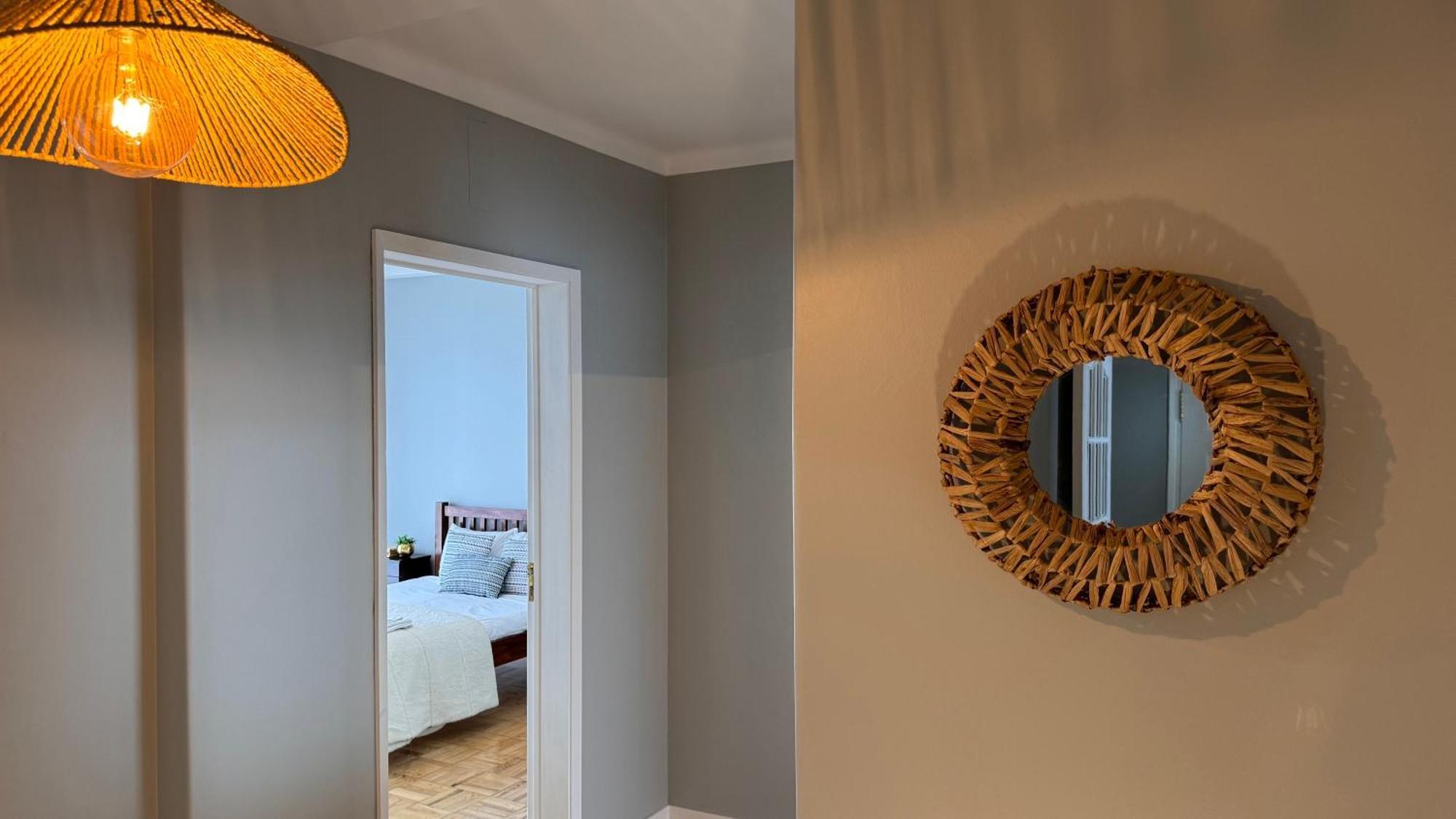 Sunny 4 Bedroom Apartment - With View Coimbra Exteriör bild