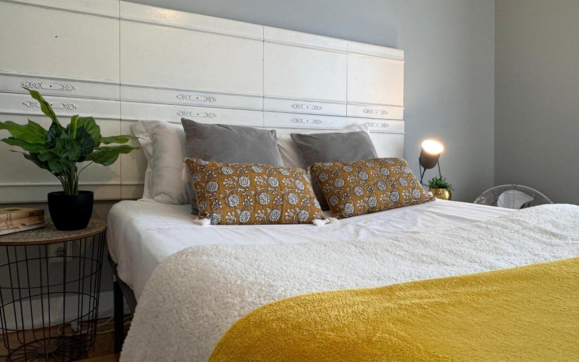 Sunny 4 Bedroom Apartment - With View Coimbra Exteriör bild